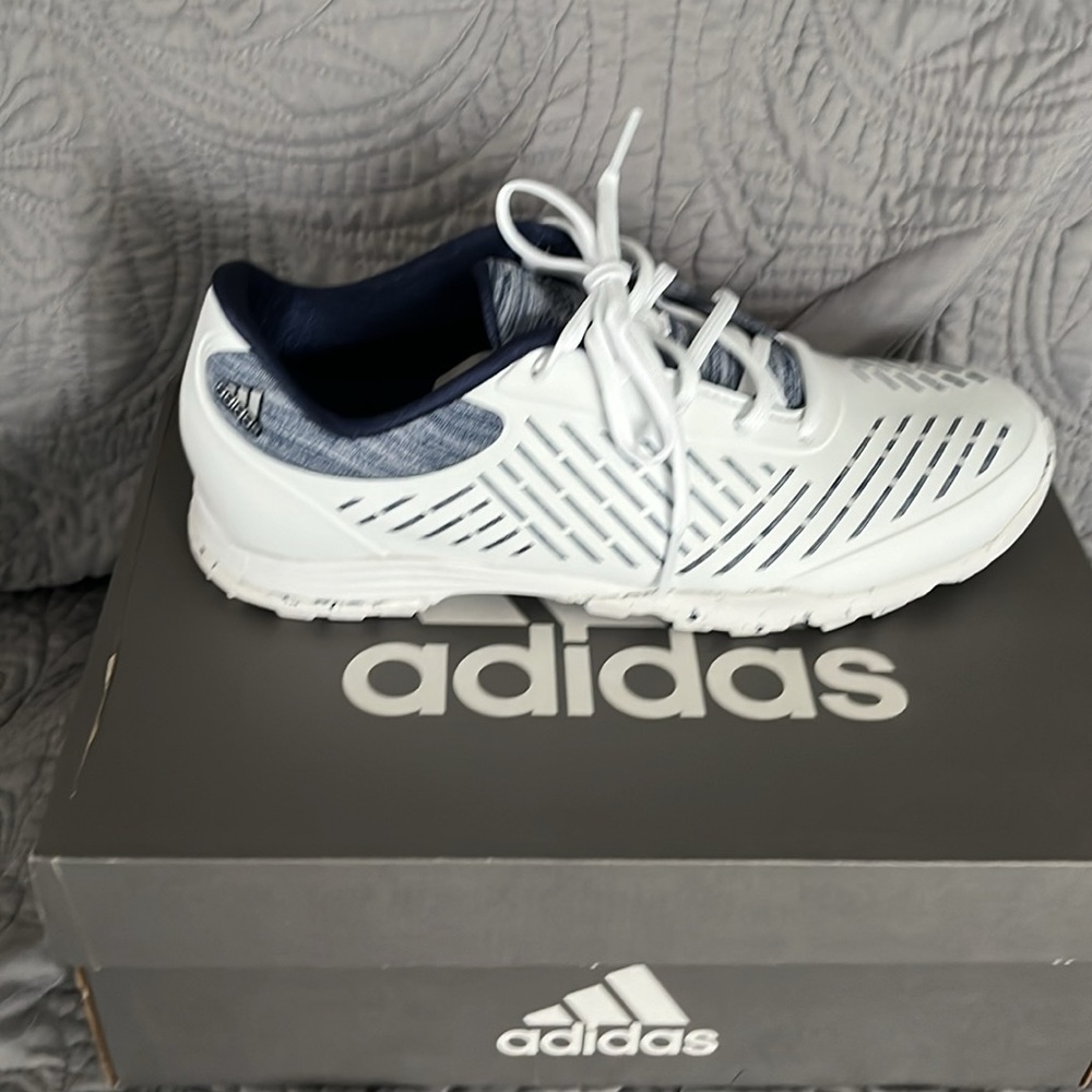 NWT Adidas Adipure Sport2 White with Navy. Size 7US with box. ⛳️☀️